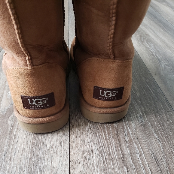 📌SOLD📌 Classic Tall Ugg Boot - Picture 7 of 9
